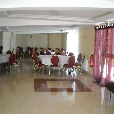 Hotel Acostel Мо Екстериор снимка
